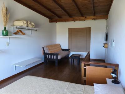 Duplex en alquiler en Mar del Plata. 2 ambientes, 1 baño y capacidad de 1 a 4 personas. 