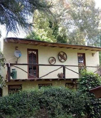 Cabaña en alquiler en Mar del Plata. 3 ambientes, 1 baño y capacidad de 1 a 5 personas. 