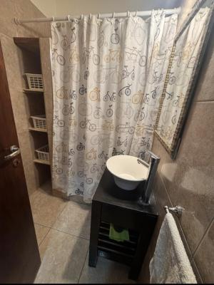 Departamento en alquiler en Mar del Plata. 2 ambientes, 1 baño y capacidad 1 personas. 