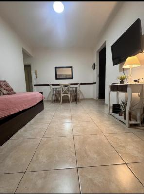 Departamento en alquiler en Mar del Plata. 2 ambientes, 1 baño y capacidad 1 personas. 
