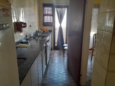 Departamento en alquiler en Mar del Plata. 2 ambientes, 1 baño y capacidad de 2 a 4 personas. 