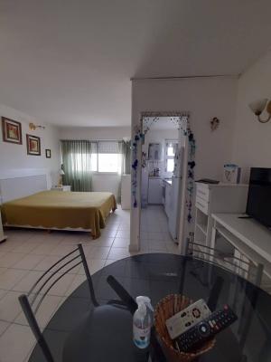 Departamento en alquiler en Mar del Plata. 1 ambientes, 1 baño y capacidad de 1 a 2 personas. 