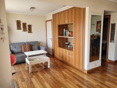 Departamento en alquiler en Mar del Plata. 2 ambientes, 2 baños y capacidad de 1 a 4 personas. 