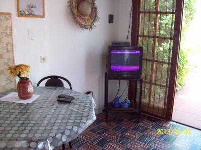 Departamento en alquiler en Mar del Plata. 2 ambientes, 1 baño y capacidad de 4 a 5 personas. A menos de 50 m de la playa