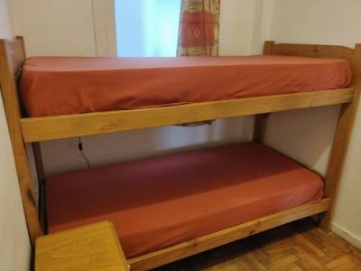 Departamento en alquiler en Mar del Plata. 3 ambientes, 2 baños y capacidad de 3 a 5 personas. A 200 m de la playa
