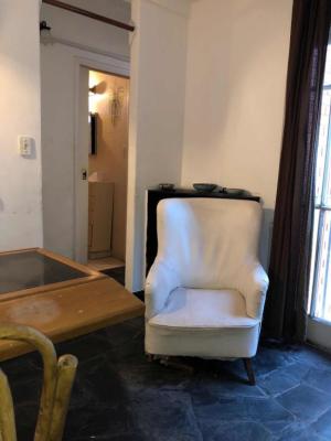 Departamento en alquiler en Mar del Plata. 3 ambientes, 1 baño y capacidad de 3 a 5 personas. A menos de 50 m de la playa