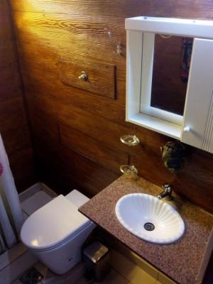 Departamento en alquiler en Mar del Plata. 2 ambientes, 1 baño y capacidad de 2 a 4 personas. A 100 m de la playa