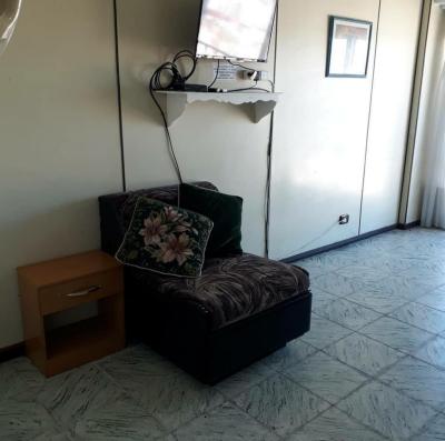 Departamento en alquiler en Mar del Plata. 1 ambientes, 1 baño y capacidad de 1 a 4 personas. A 50 m de la playa