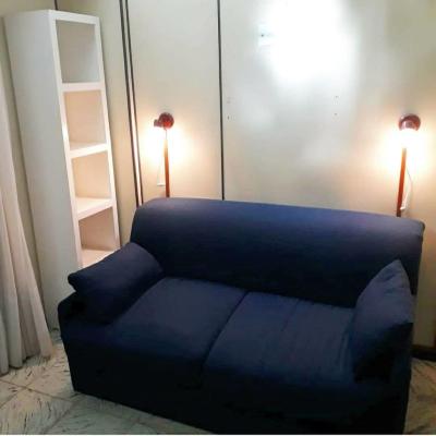 Departamento en alquiler en Mar del Plata. 1 ambientes, 1 baño y capacidad de 1 a 4 personas. A 50 m de la playa