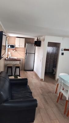 Departamento en alquiler en Mar del Plata. 3 ambientes, 1 baño y capacidad de 4 a 6 personas. 
