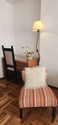 Departamento en alquiler en Mar del Plata. 2 ambientes, 1 baño y capacidad de 1 a 4 personas. 