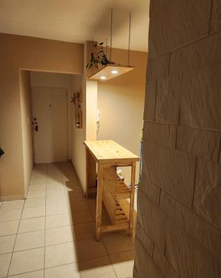 Departamento en alquiler en Mar del Plata. 3 ambientes, 1 baño y capacidad de 1 a 6 personas. 