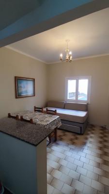 Departamento en alquiler en Mar del Plata. 2 ambientes, 1 baño y capacidad de 1 a 4 personas. 
