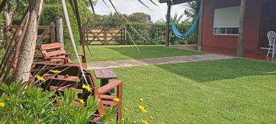 Cabaña en alquiler en Mar del Plata. 3 ambientes, 1 baño y capacidad de 1 a 6 personas. 