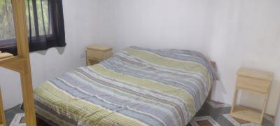 Casa en alquiler en Mar del Plata. 3 ambientes, 1 baño y capacidad de 1 a 4 personas. 