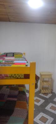 Casa en alquiler en Mar del Plata. 3 ambientes, 1 baño y capacidad de 1 a 4 personas. 