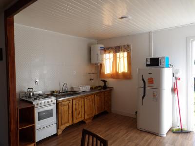 Casa en alquiler en Mar del Plata. 3 ambientes, 1 baño y capacidad de 4 a 5 personas. 