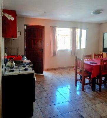 Departamento en alquiler en Mar del Plata. 2 ambientes, 1 baño y capacidad de 4 a 6 personas. 