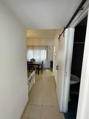 Departamento en alquiler en Mar del Plata. 2 ambientes, 1 baño y capacidad de 1 a 3 personas. 