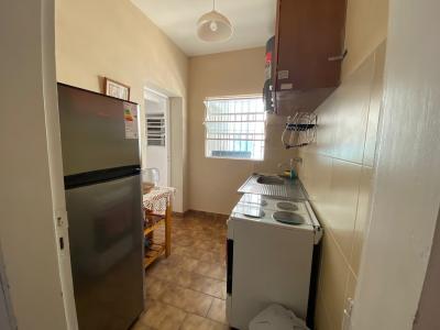 Casa en alquiler en Mar del Plata. 4 ambientes, 2 baños y capacidad de 1 a 7 personas. 