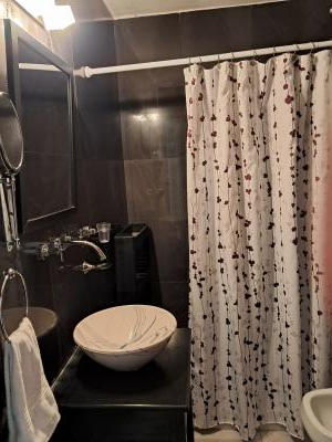 Departamento en alquiler en Mar del Plata. 2 ambientes, 1 baño y capacidad de 2 a 4 personas. 