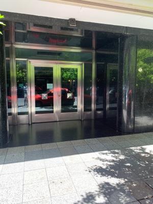 Departamento en alquiler en Mar del Plata. 4 ambientes, 3 baños y capacidad de 5 a 8 personas. 