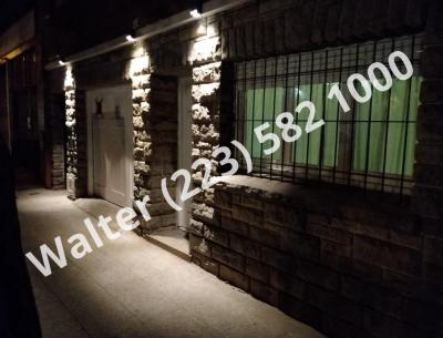 Casa en alquiler en Mar del Plata. 6 ambientes, 2 baños y capacidad de 4 a 14 personas. 