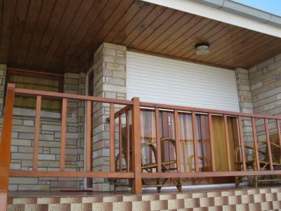 Departamento en alquiler en Mar del Plata. 2 ambientes, 1 baño y capacidad de 2 a 5 personas. 